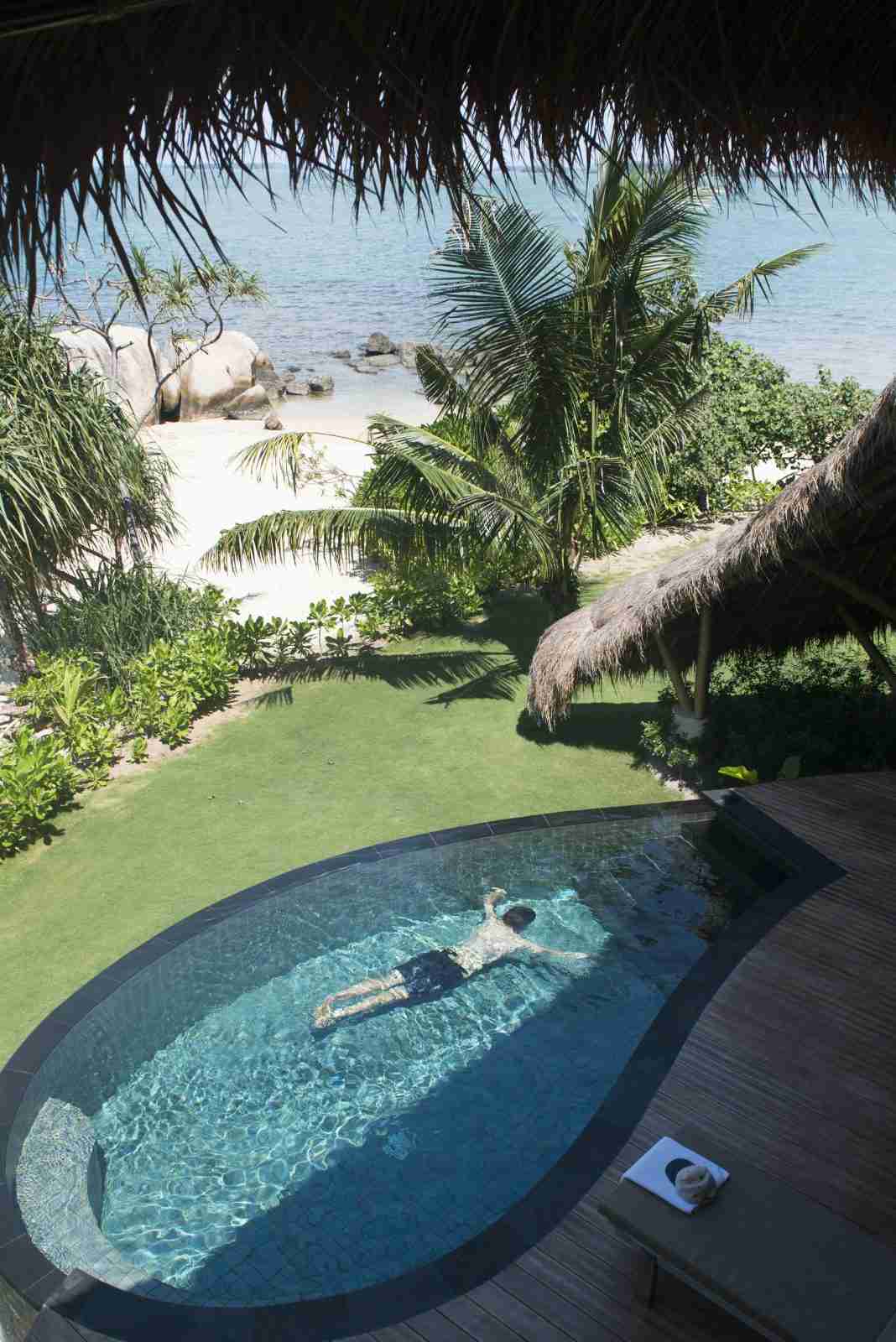 cempedak-ile-privee-piscine