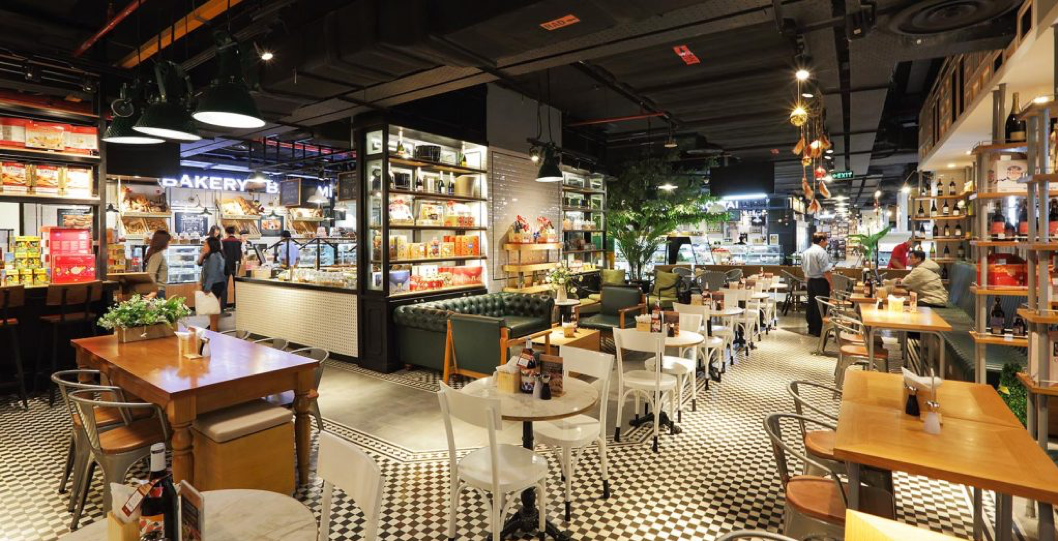 Epicerie de luxe et restaurant, Annam Gourmet market, Saigon, Vietnam
Fine food, produits importés de qualité.