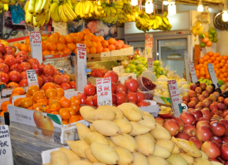 étal de fruits à Tekka market à Singapour