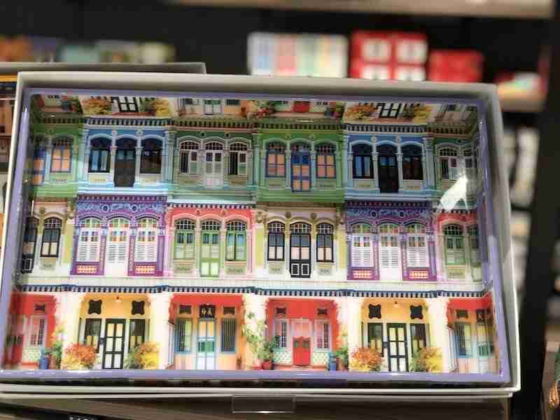 Plateau aux couleurs des shophouses de Singapour-Que rapporter de Singapour