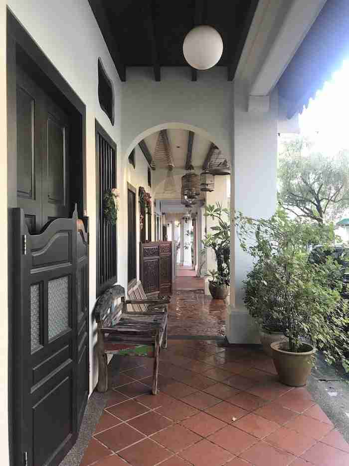 Marcher à l'ombre sur Emerald Hill