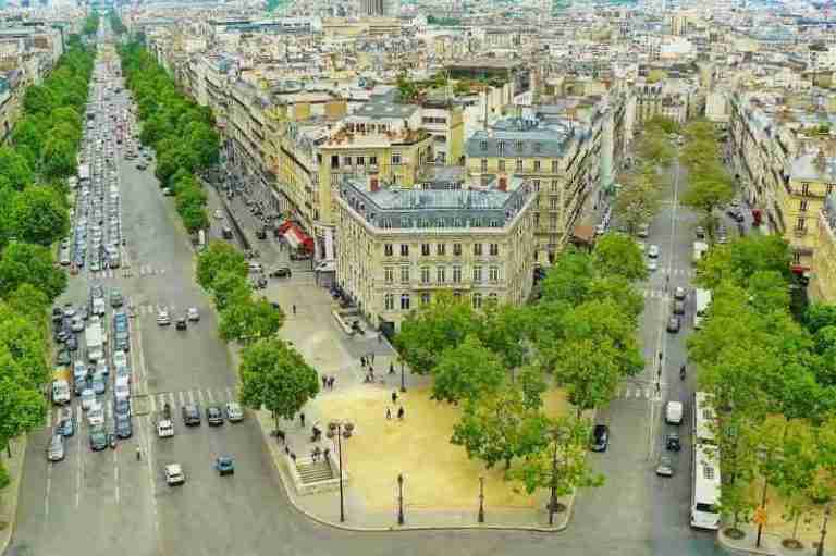 Expats et fiscalité : les avantages de la location meublée