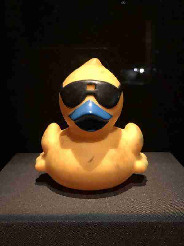 Canard vainqueur de la Great SIngapore Duck Race en 2002. 