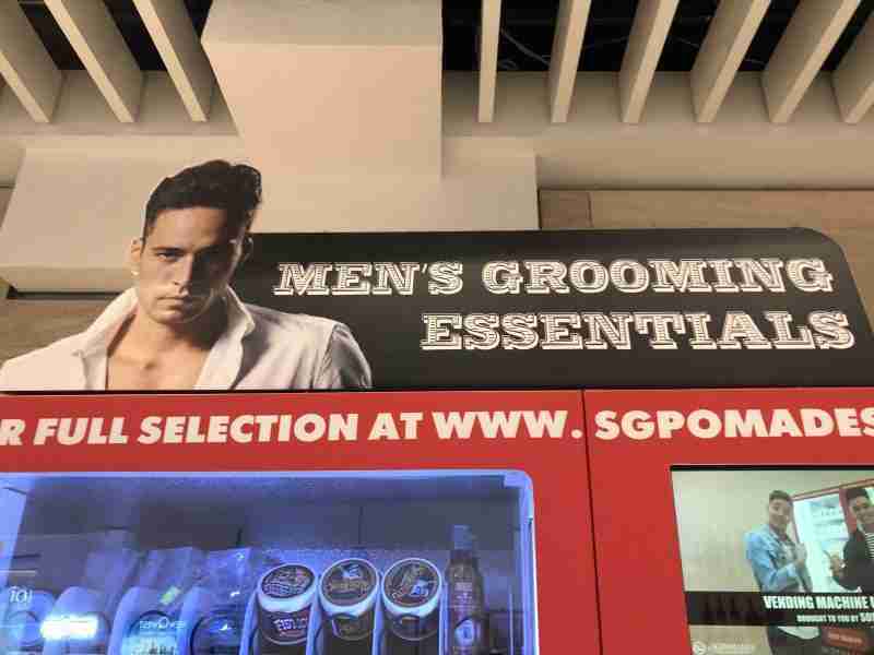 Singapour distributeur de gel coiffant