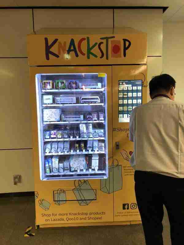 Singapour distributeur de gadget souvenirs