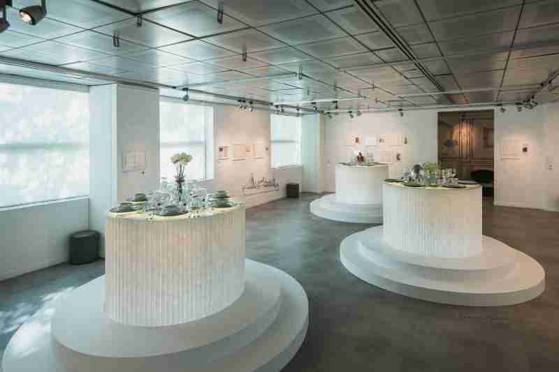 Tables raffinées à l'Alliance Francaise de Singapour - Expo Art de la Table