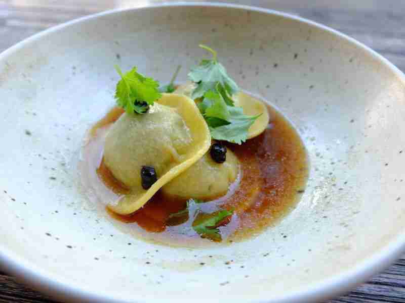 Restaurant Lerouy Singapour. Raviolis Beef and 